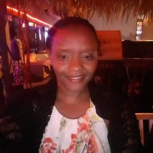 Meet your Posher, Rose